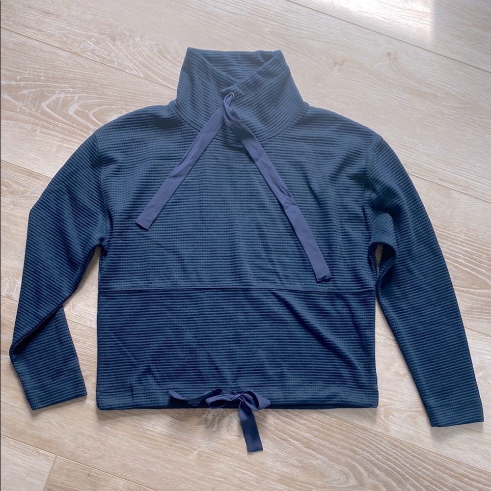 NWT Club Monaco Navy Waffle Sweatshirt Medium